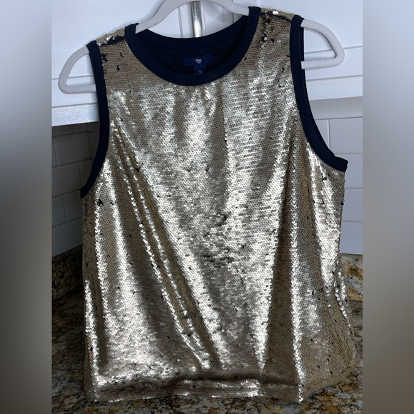 Gap Black and Gold Size Large Sequin Top - Picture 1 of 6